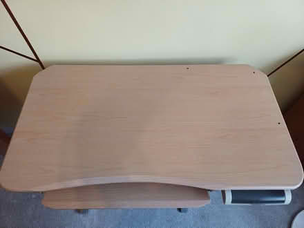 Photo of free Computer Desk with Keyboard Tray (Orgreave S13) #2