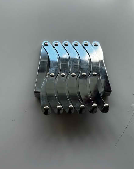 Photo of free Expandable over the door hanger (CT2) #2