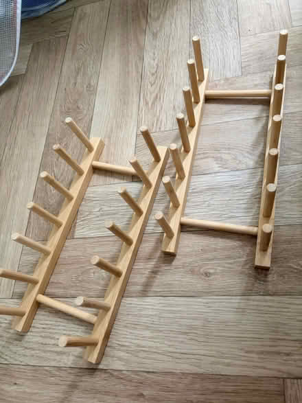 Photo of free Wood plate holders sw2 (SW2) #1