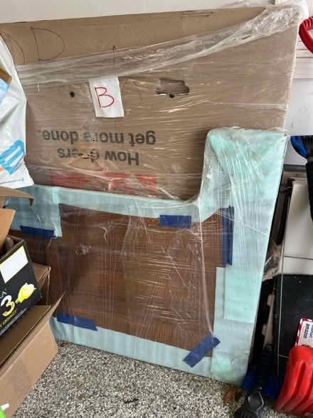 Photo of free Wood bedroom set (Pittsford) #4