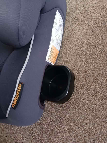 Photo of free Children's car seat and booster seat (Cutteslowe OX2) #4