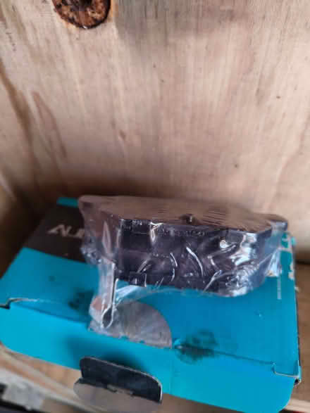 Photo of free 2 unopened brake pads for Toyota auris e15 (Caister-on-Sea NR30) #4