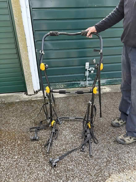 Photo of free Car bike carrier with original instruction leaflet (Stratford-upon-Avon CV37) #1