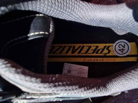 Photo of free Bike riding shoes size 42 (Lye Valley OX4) #2