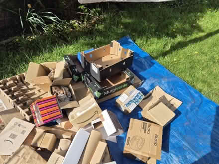 Photo of free Packaging boxes and card envelopes (Sharrow S11) #3