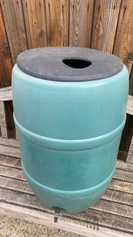 Photo of free Water Butt (Heath & Reach Area LU7) #2