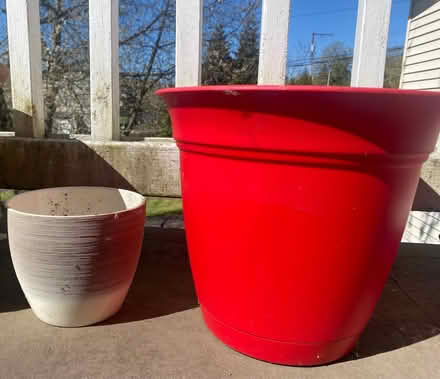 Photo of free Pots for plants (Skyway) #2