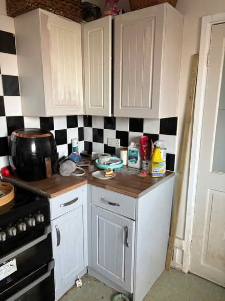 Photo of free kitchen units no washer (Woodhouse sheffi S13) #2