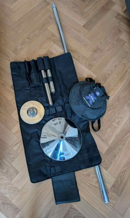 Photo of free Complete X Pole kit (Bearwood B67) #1