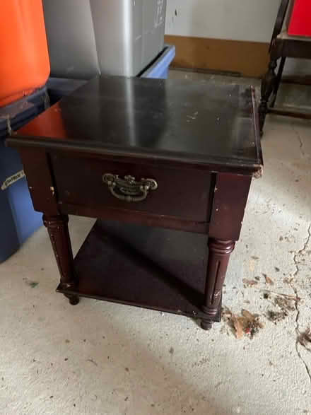 Photo of free End Table (5 blocks S of DGSHS) #1