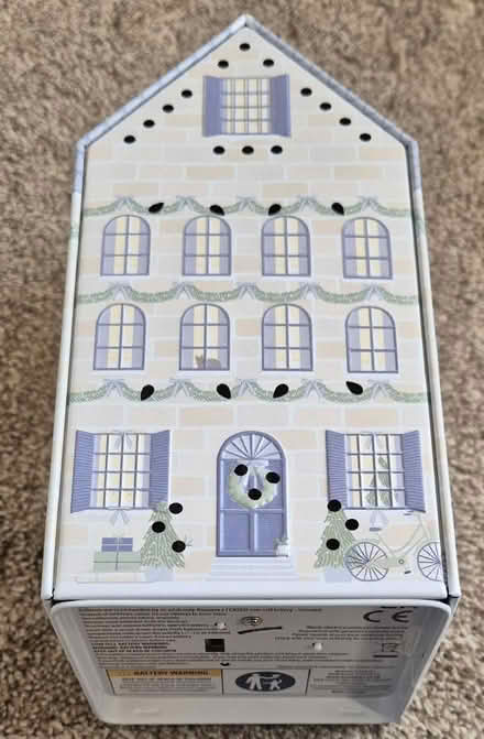 Photo of free Small Novelty Light Up House Tin (Handforth SK9) #2