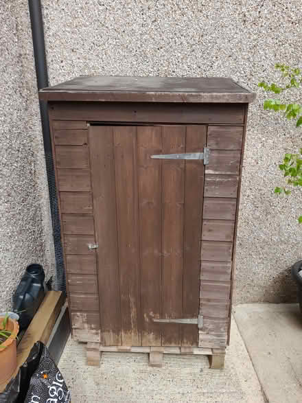 Photo of free Small shed (Dagenham RM8) #1