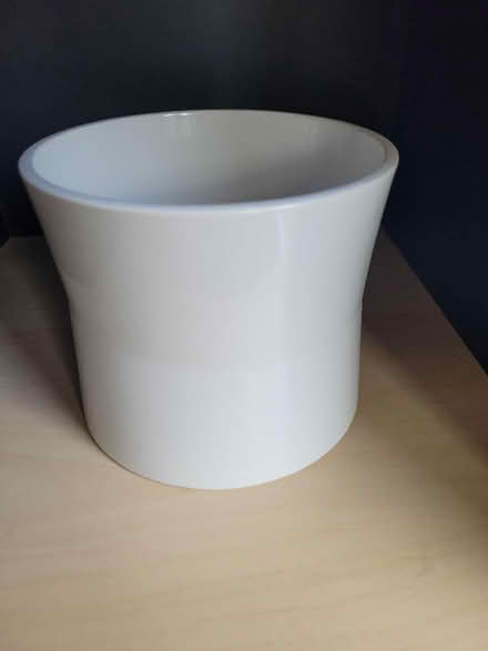 Photo of free IKEA indoor plant pot (Shenley Fields B29) #1