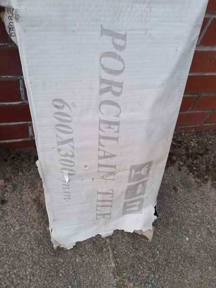 Photo of free 5 porcelain tiles (Southport PR9) #2