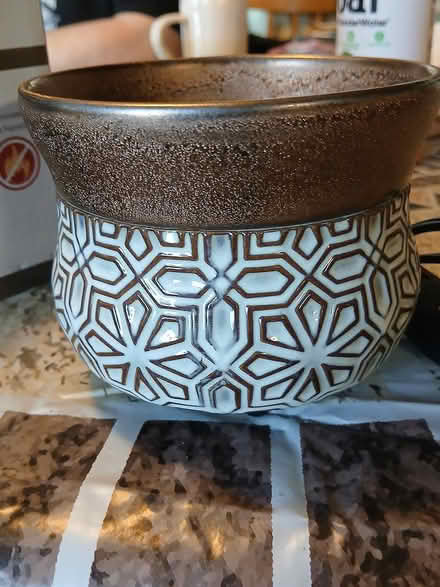 Photo of free Wax/candle warmer (Woburn south) #2