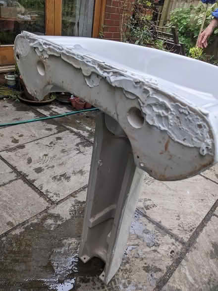Photo of free Pedestal basin Twyfords (Coalbrookdale TF8) #3