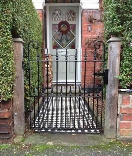 Photo of Metal garden gate 3ft x 3 ft (Cale Green SK3) #3