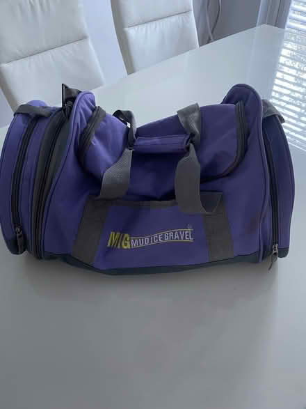 Photo of free Gym bag (Foxholes SG13) #1