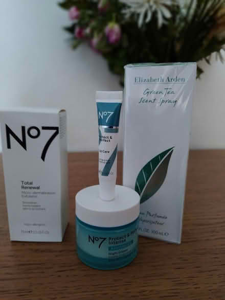 Photo of free Skin care (BD13) #1
