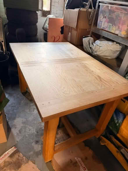 Photo of free Oak extendable table (SE15) #1