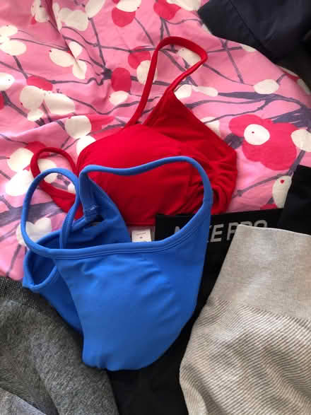 Photo of free Bag of sports / gym clothes size small (Bear Flat BA2) #3