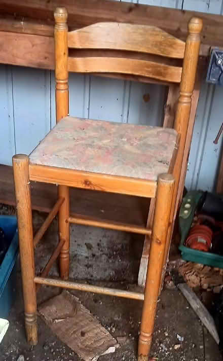 Photo of free tallwooden stool with back (Allington NG32) #1