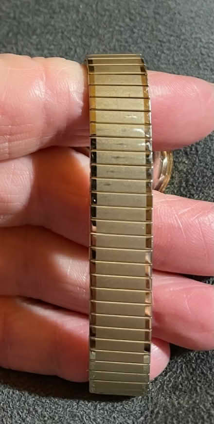 Photo of free Sekonda Wristwatch (Crystal Palace SE19) #3