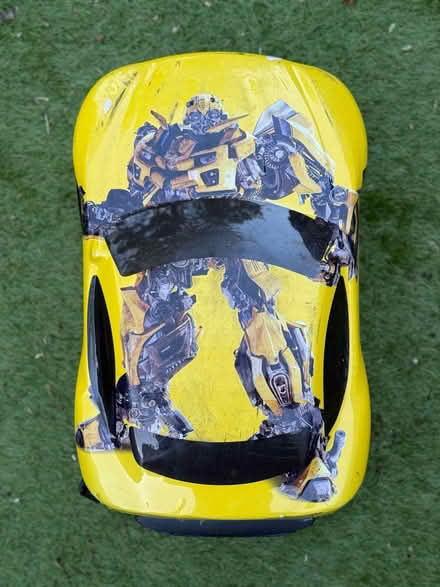 Photo of free Transformers - kids suitcase (SE21) #3