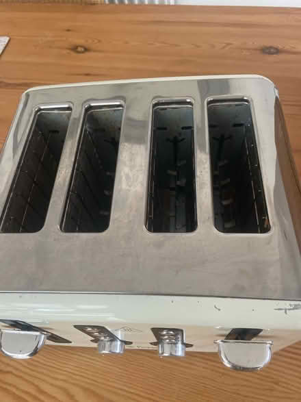 Photo of free Toaster (Prescot Merseyside) #2