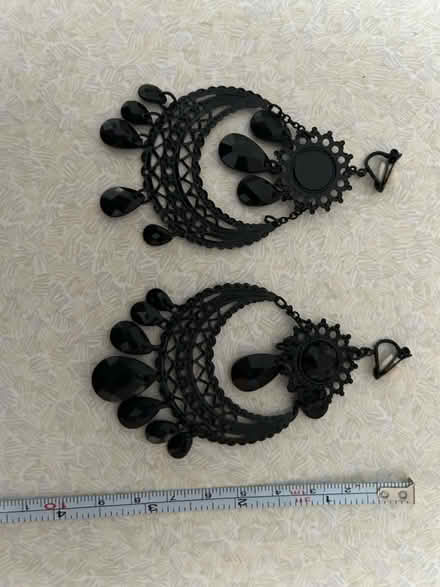 Photo of free Junk jewellery (Shoebury SS3) #1