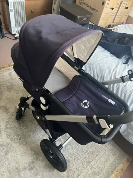 Photo of free Bugaboo buggy with bassinet (Barnet, en5) #1