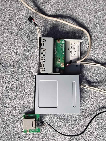 Photo of free Memory card readers (Lye Valley OX4) #2
