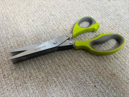Photo of free Multi-Blade Herb Scissors, 8" (Orsett RM16) #1