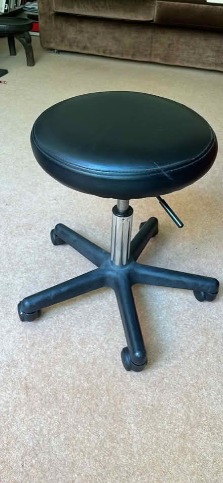 Photo of free Stool - height adjustable (Didsbury M20) #1
