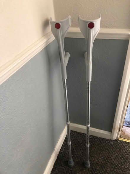 Photo of free pair of crutches NEW (Letchworth SG6) #2