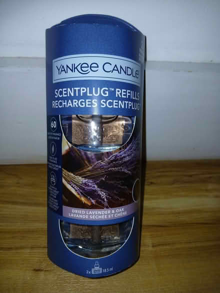 Photo of free Yankee candle scent refill new (Gatley SK8) #1