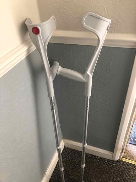 Photo of free pair of crutches NEW (Letchworth SG6) #1