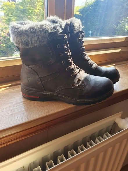 Photo of free brown boots (Malvern WR14) #1