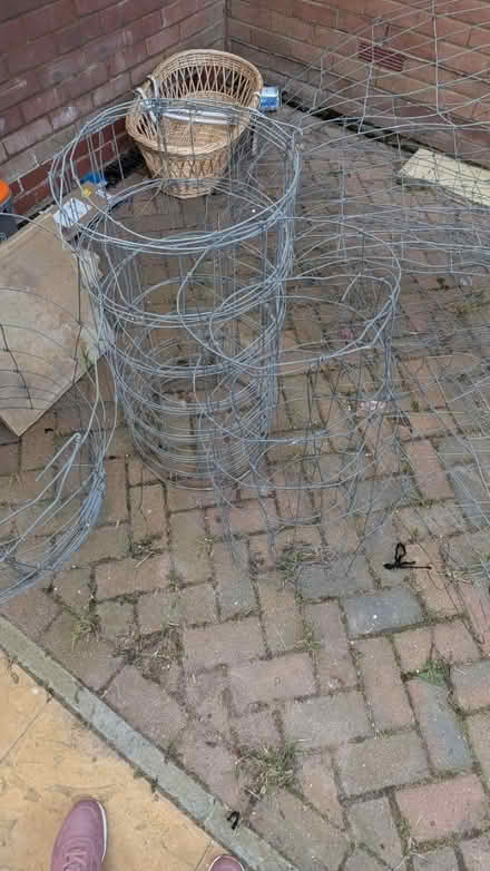 Photo of free Metal stuff (BN27) #2