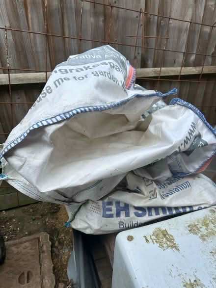 Photo of free 1 t bag (St Giles HP8) #1