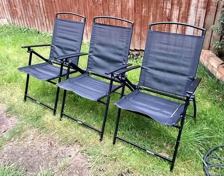 Photo of free Garden table x chairs (LE2) #2