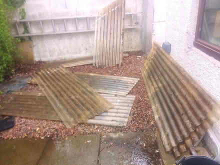 Photo of free 6 - 7 old style corrugated plastic (BT14) #2