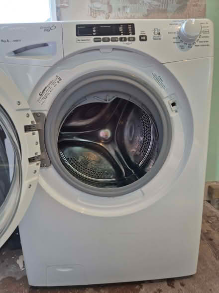 Photo of free Washing machine (Romiley SK6) #2