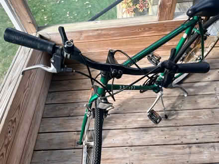 Photo of free Men’s 10 speed bike (Pasadena, MD near Northeast HS) #3
