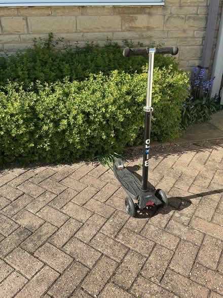 Photo of free Scooter.. Kids Micro Scooter (Birley Edge S6) #1