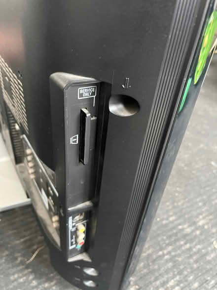 Photo of free Sony Bravia television (Badingham IP13) #3