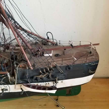 Photo of free Ship Wreck Model (Yonge Eglinton) #2