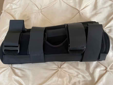 Photo of free Leg/Knee Brace (Wokingham RG41) #1