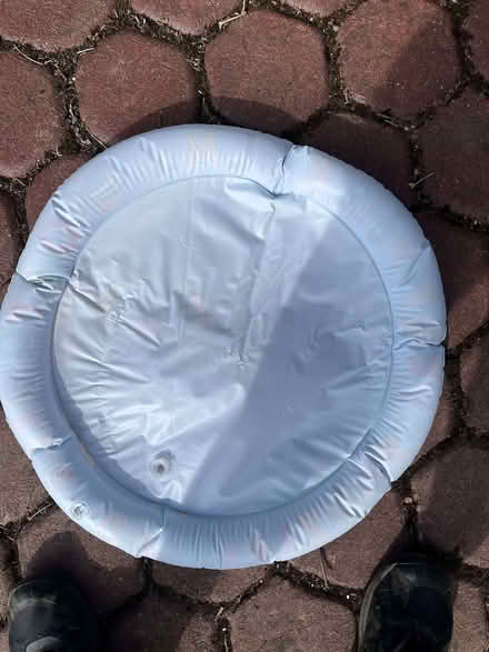 Photo of free bed water toy/play mat (Barnard's Green WR14) #2