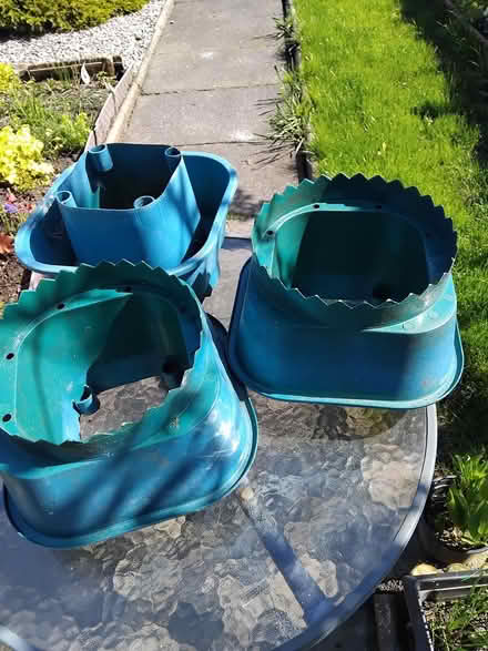 Photo of free Tomato planters (Middleton M24) #1